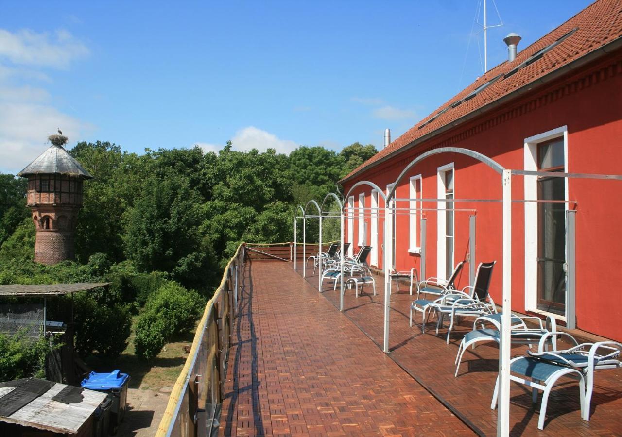 Landhotel Storchenkrug Rühstädt Exteriér fotografie